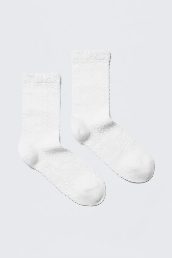 2-Pack Pointelle Cotton Crew Socks – White 2-Pack Pointelle Cotton Crew Socks – White