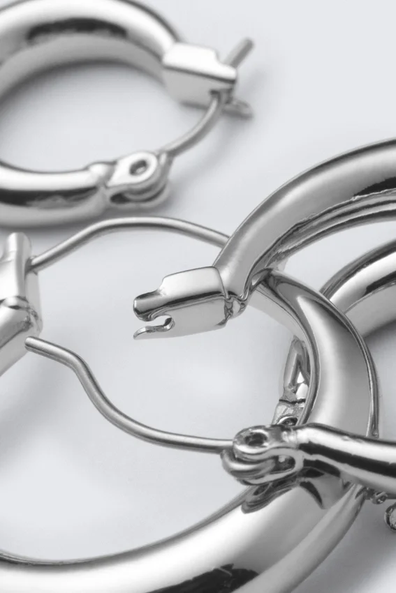 2-Pack Polished Hoop Earrings – Silver 2-Pack Polished Hoop Earrings – Silver