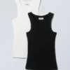 2-Pack Ribbed Fitted Tank Top – Black & White 2-Pack Ribbed Fitted Tank Top – Black & White