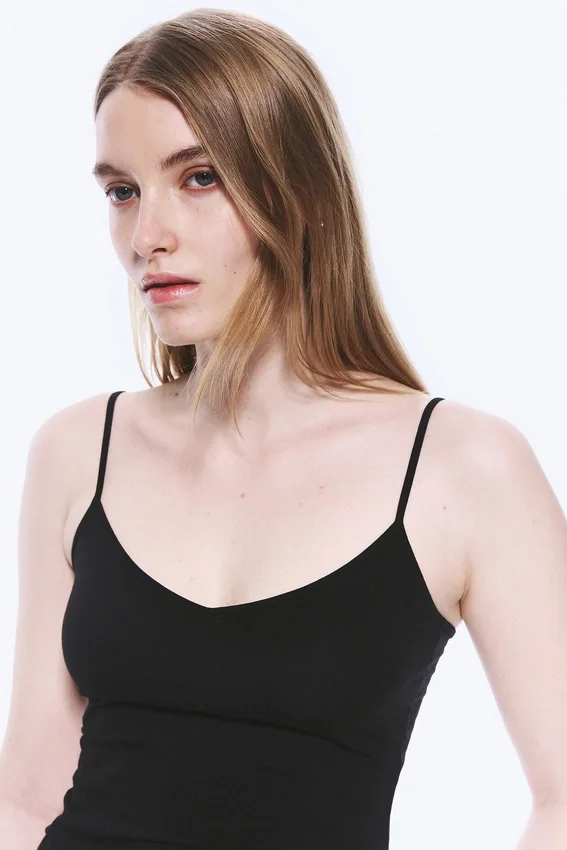 2-Pack Slim V-Neck Cotton Singlet – Black 2-Pack Slim V-Neck Cotton Singlet – Black