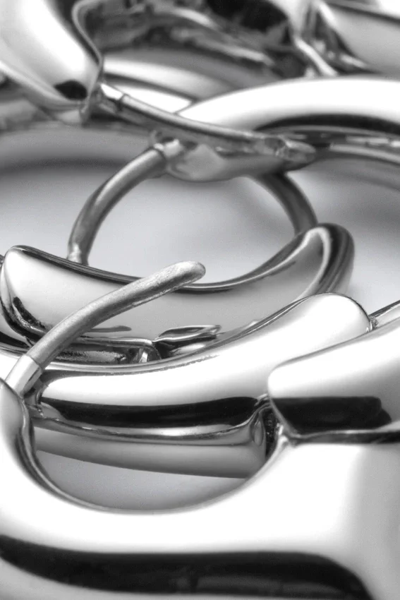 2-Pack Softly Pointed Hoop Earrings – Silver 2-Pack Softly Pointed Hoop Earrings – Silver