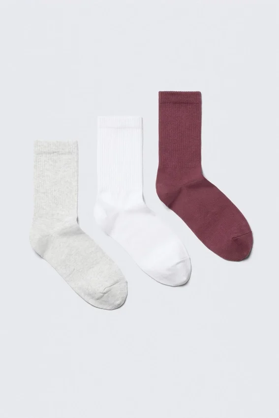 3-Pack Rib Socks – Grey/White/Dark Pink 3-Pack Rib Socks – Grey/White/Dark Pink