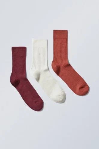 3-Pack Ribbed Crew Socks – Rust/Wine/Oat 3-Pack Ribbed Crew Socks – Rust/Wine/Oat