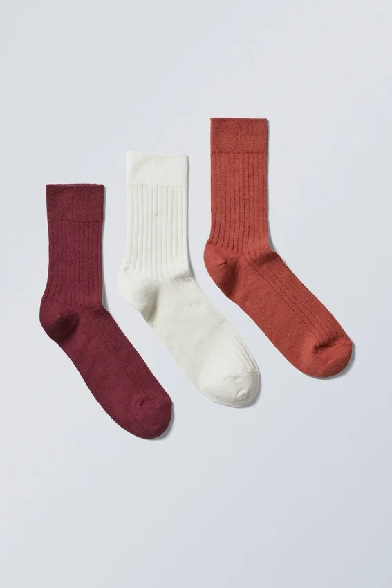 3-Pack Ribbed Crew Socks – Rust/Wine/Oat 3-Pack Ribbed Crew Socks – Rust/Wine/Oat