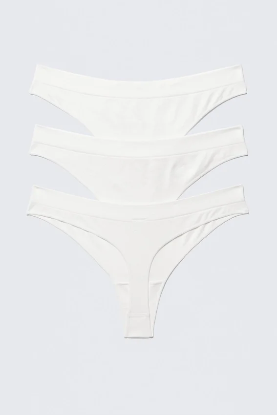 3-Pack Seamless Thongs – White 3-Pack Seamless Thongs – White