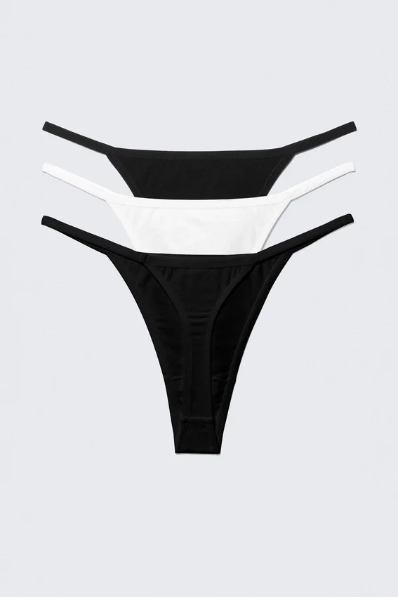 3-Pack Soft Cotton Thongs – Black/Black/White 3-Pack Soft Cotton Thongs – Black/Black/White