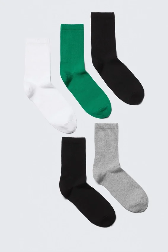 5-Pack Sport Socks – Black/White/Grey/Green 5-Pack Sport Socks – Black/White/Grey/Green