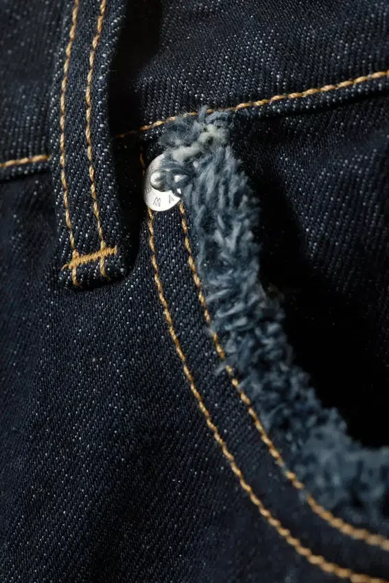 Abell Mid Rise Regular Barrel Jeans – Blue Rinse – Dark Blue Abell Mid Rise Regular Barrel Jeans – Blue Rinse – Dark Blue