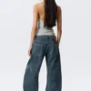 Abell Mid Rise Regular Barrel Jeans – Gnarly Blue – Medium Blue Abell Mid Rise Regular Barrel Jeans – Gnarly Blue – Medium Blue