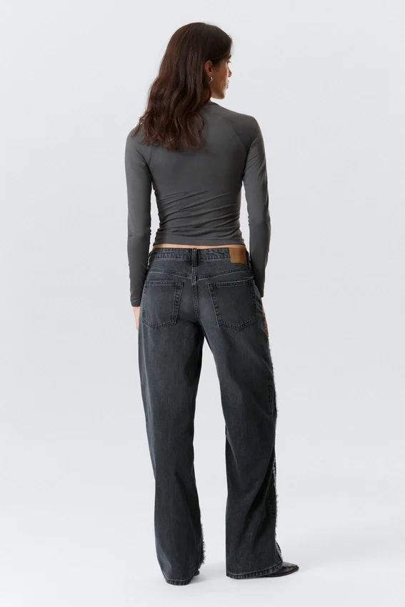 Ample Frayed Low Rise Loose Wide Jeans – Kimberly Blue – Dark Blue Ample Frayed Low Rise Loose Wide Jeans – Kimberly Blue – Dark Blue
