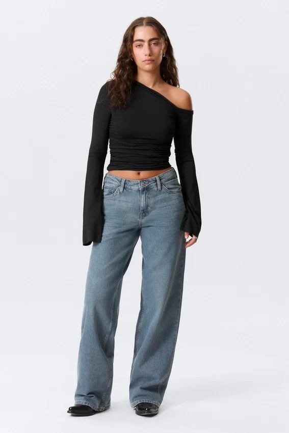 Ample Low Rise Loose Wide Jeans – Blue One – Medium Blue Ample Low Rise Loose Wide Jeans – Blue One – Medium Blue