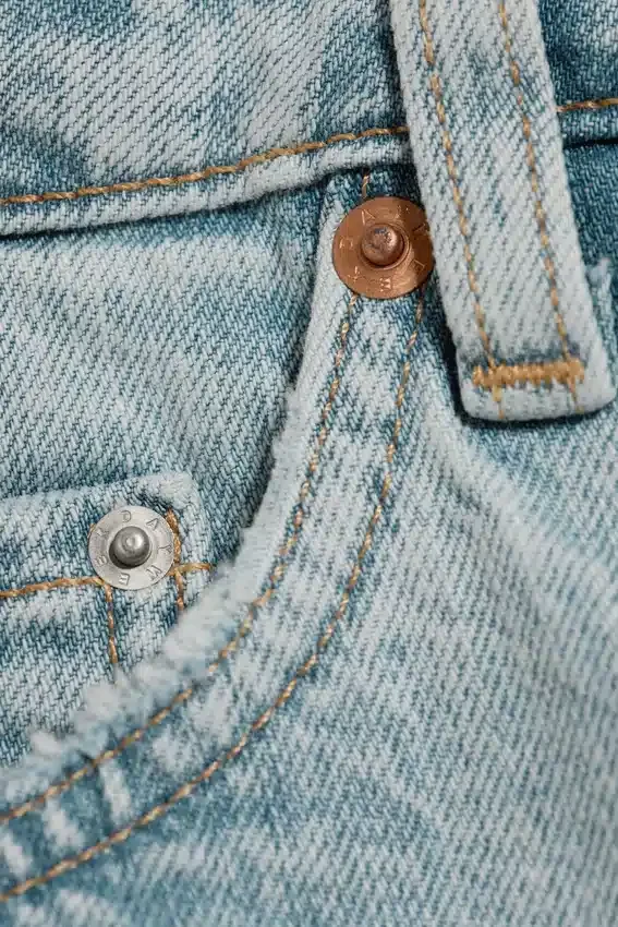 Ample Low Rise Loose Wide Jeans – Dream Blue – Light Blue Ample Low Rise Loose Wide Jeans – Dream Blue – Light Blue
