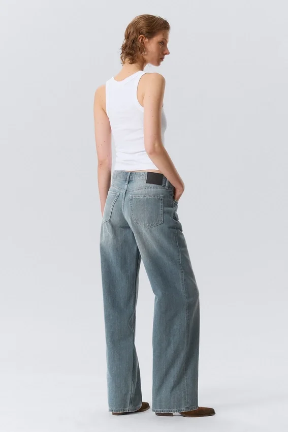 Ample Low Rise Loose Wide Jeans – Gloria Blue – Medium Blue Ample Low Rise Loose Wide Jeans – Gloria Blue – Medium Blue