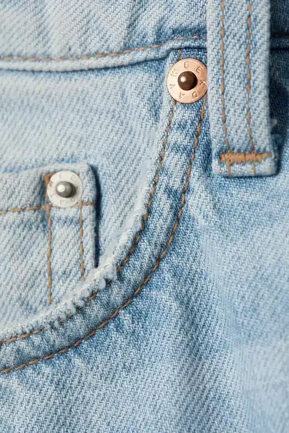 Ample Low Rise Loose Wide Jeans – Kimberley Blue – Light Blue Ample Low Rise Loose Wide Jeans – Kimberley Blue – Light Blue