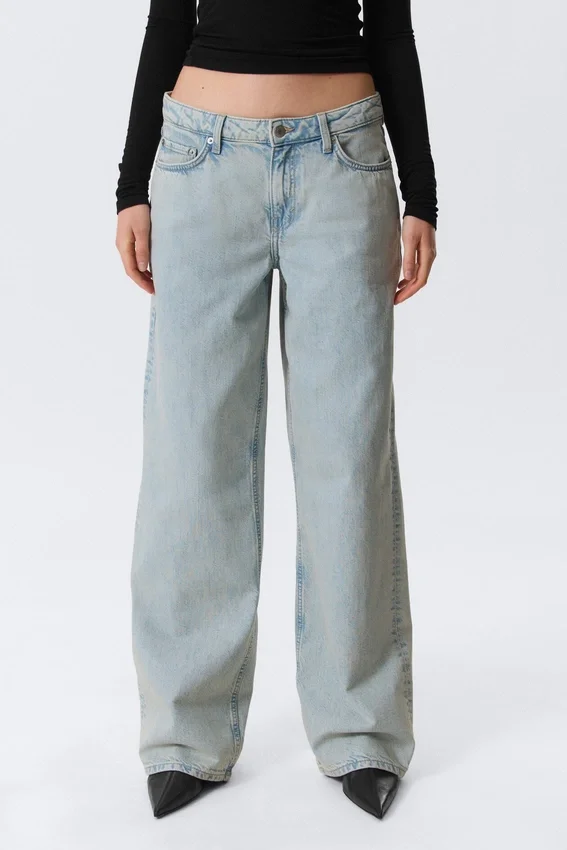 Ample Low Rise Loose Wide Jeans – Snow Blue – Light Blue Ample Low Rise Loose Wide Jeans – Snow Blue – Light Blue