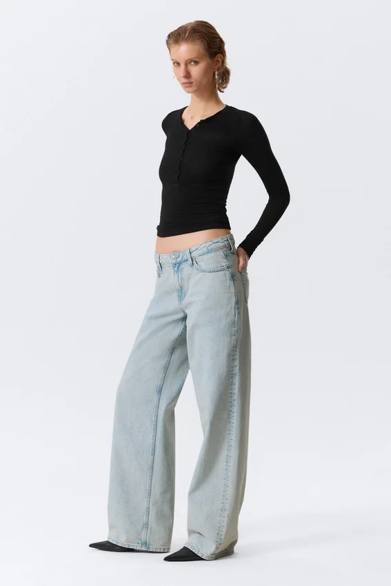 Ample Low Rise Loose Wide Jeans – Snow Blue – Light Blue Ample Low Rise Loose Wide Jeans – Snow Blue – Light Blue