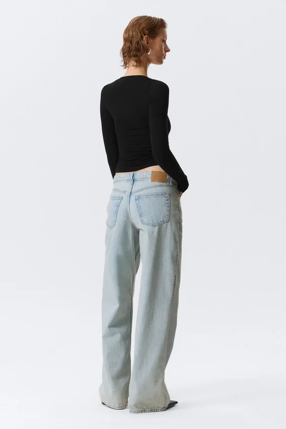 Ample Low Rise Loose Wide Jeans – Snow Blue – Light Blue Ample Low Rise Loose Wide Jeans – Snow Blue – Light Blue