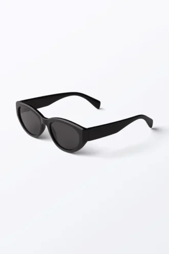 Angular Cat-Eye Sunglasses – Black – Black Lenses