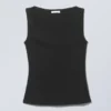 Annie Rib Boat-Neck Top – Black