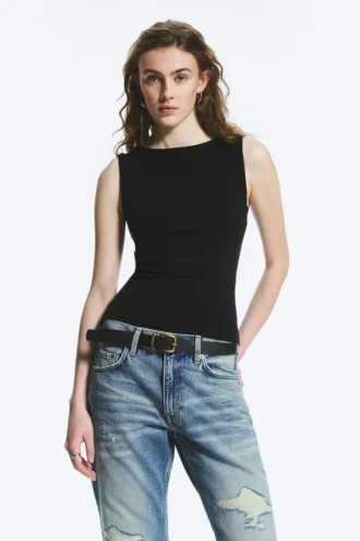 Annie Sleeveless Boat-Neck Top – Black