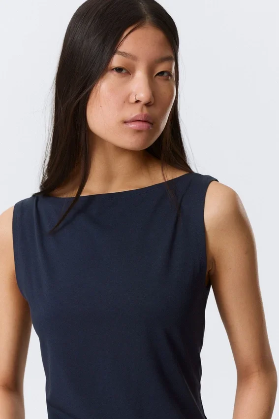 Annie Sleeveless Boat-Neck Top – Dark Blue Annie Sleeveless Boat-Neck Top – Dark Blue