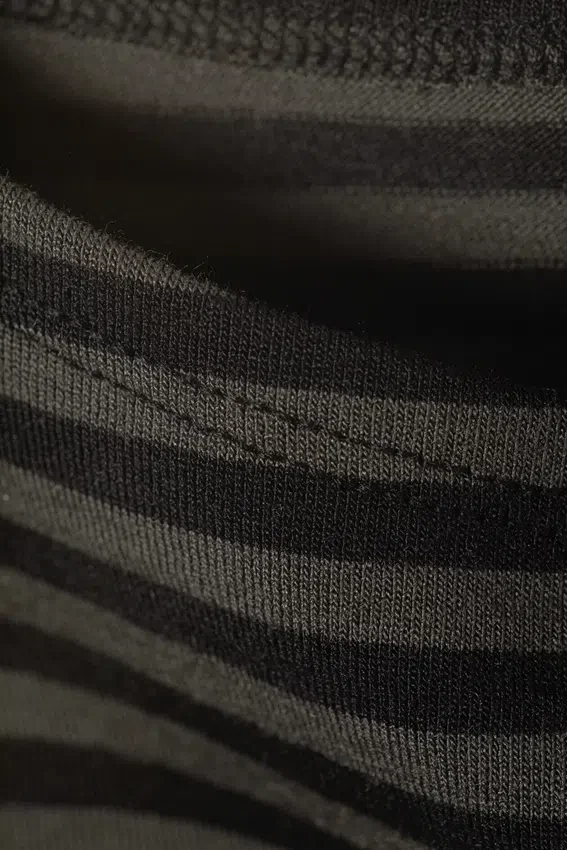 Annie Striped Sleeveless Boat-Neck Top – Black & Grey Stripes Annie Striped Sleeveless Boat-Neck Top – Black & Grey Stripes