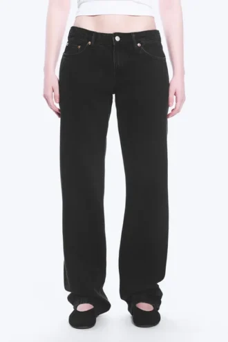Arrow Low Rise Regular Straight Jeans – Tuned Black – Black
