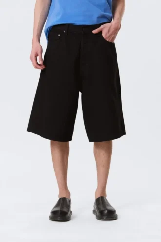 Astro Mid Rise Loose Baggy Denim Shorts – Black Rinse – Black