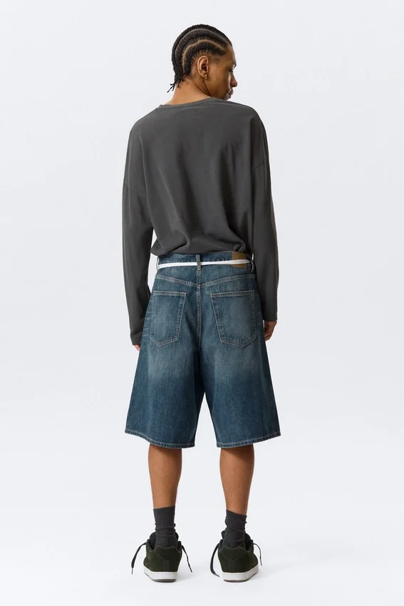Astro Mid Rise Loose Baggy Denim Shorts – Blue Hymn – Medium Blue Astro Mid Rise Loose Baggy Denim Shorts – Blue Hymn – Medium Blue