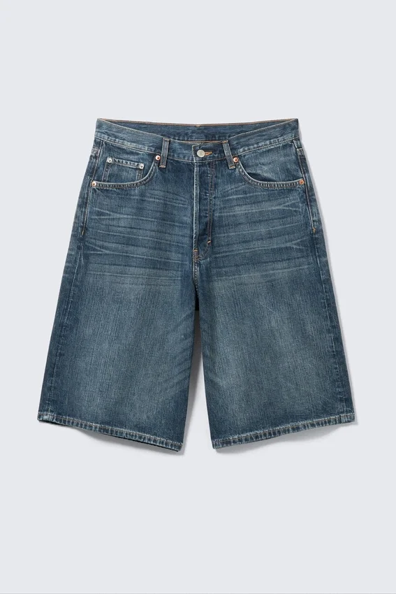 Astro Mid Rise Loose Baggy Denim Shorts – Blue Hymn – Medium Blue Astro Mid Rise Loose Baggy Denim Shorts – Blue Hymn – Medium Blue