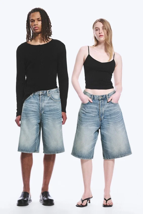 Astro Mid Rise Loose Baggy Denim Shorts – Blue Stream – Medium Blue Astro Mid Rise Loose Baggy Denim Shorts – Blue Stream – Medium Blue