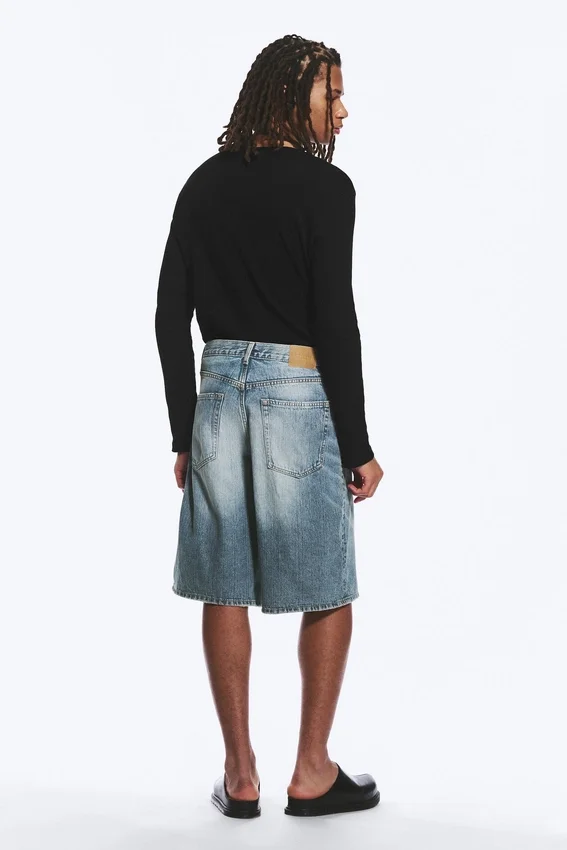 Astro Mid Rise Loose Baggy Denim Shorts – Blue Stream – Medium Blue Astro Mid Rise Loose Baggy Denim Shorts – Blue Stream – Medium Blue