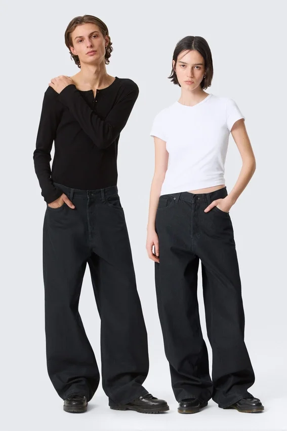 Astro Mid Rise Loose Baggy Leg Coated Jeans – Indigo Coating Astro Mid Rise Loose Baggy Leg Coated Jeans – Indigo Coating