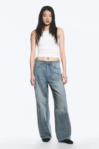 Astro Mid Rise Loose Baggy Twist Jeans – Gloria Blue – Medium Blue Astro Mid Rise Loose Baggy Twist Jeans – Gloria Blue – Medium Blue