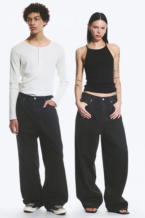 Astro Mid Rise Loose Baggy Unisex Jeans – Tuned Black – Black Astro Mid Rise Loose Baggy Unisex Jeans – Tuned Black – Black