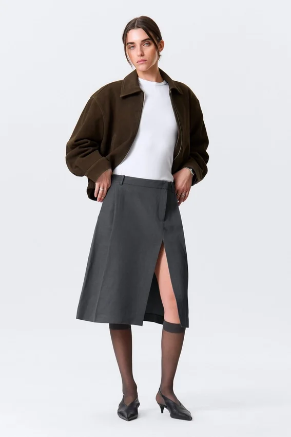 Asymmetric Linen-Blend Suiting Skirt – Dark Grey Asymmetric Linen-Blend Suiting Skirt – Dark Grey