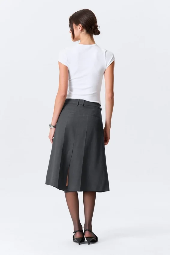 Asymmetric Linen-Blend Suiting Skirt – Dark Grey Asymmetric Linen-Blend Suiting Skirt – Dark Grey
