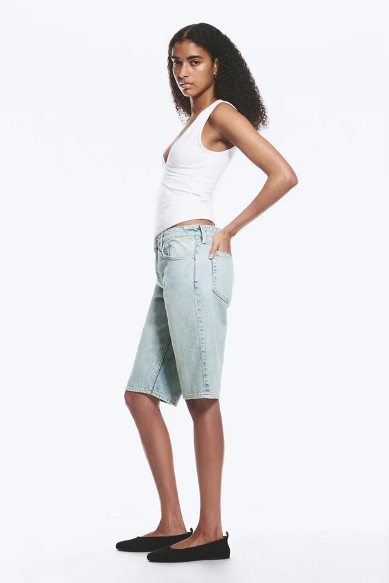Atom Low Rise Regular Knee-Length Denim Shorts – Dream Blue – Light Blue Atom Low Rise Regular Knee-Length Denim Shorts – Dream Blue – Light Blue