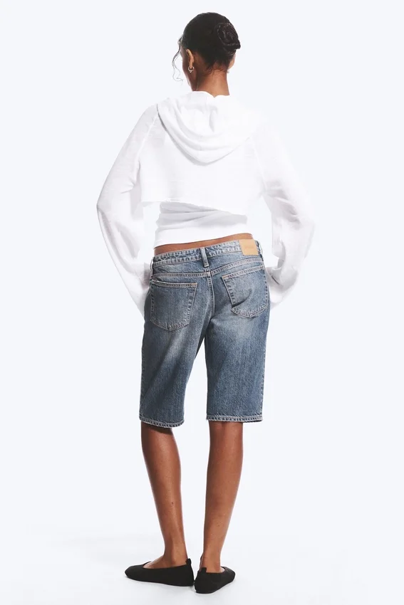 Atom Low Rise Regular Knee-Length Denim Shorts – Redondo Blue – Medium Blue Atom Low Rise Regular Knee-Length Denim Shorts – Redondo Blue – Medium Blue