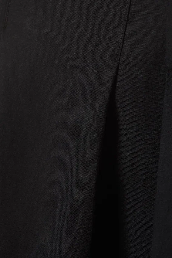 Aya Pleated Trousers – Black Aya Pleated Trousers – Black