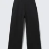 Baggy Dropped Crotch Skater Sweatpants – Black Baggy Dropped Crotch Skater Sweatpants – Black