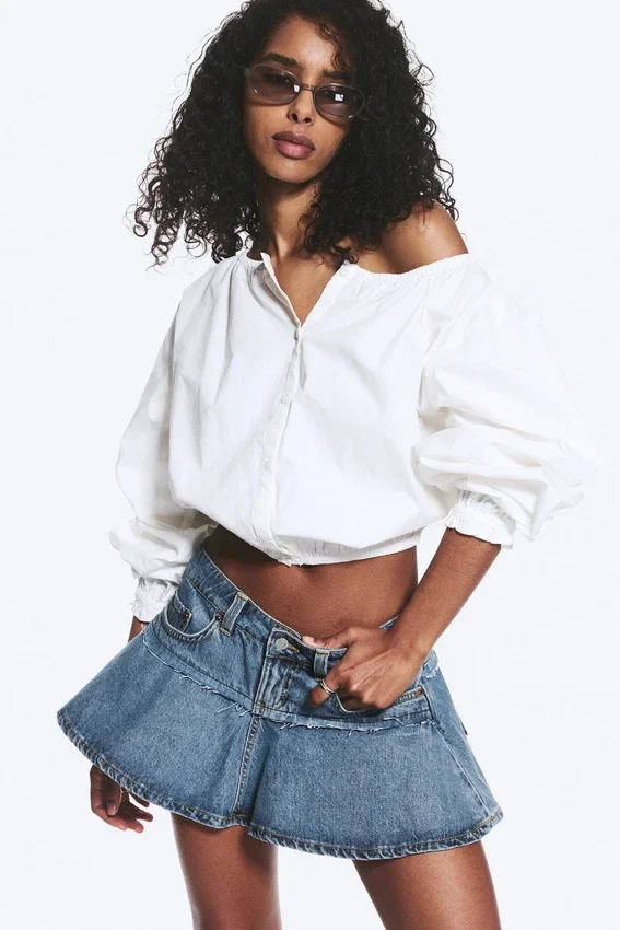 Balloon Sleeve Blouse – Dusty White Balloon Sleeve Blouse – Dusty White