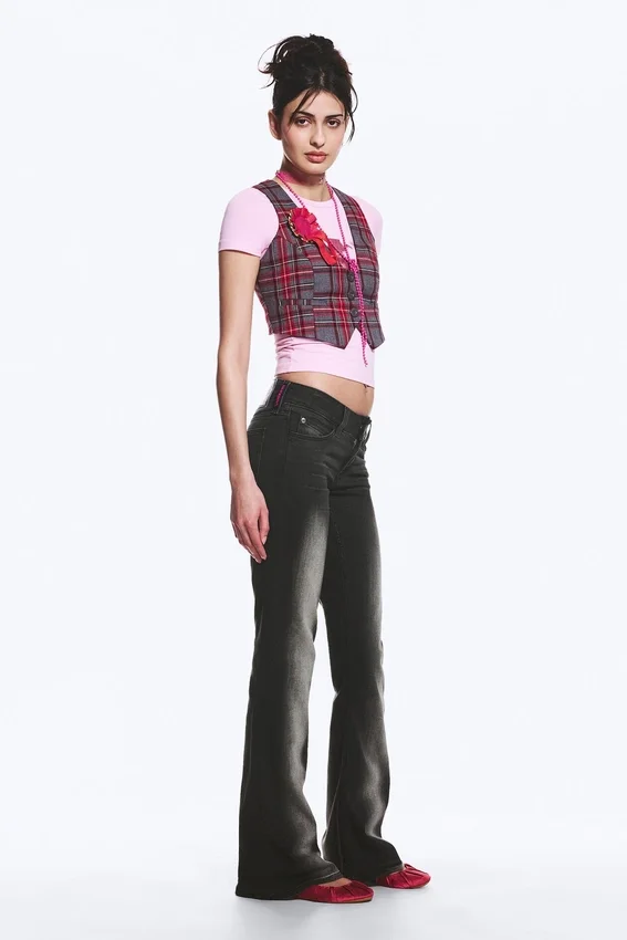 Booty Bei Low Rise Skinny Bootcut Jeans – Black Spray – Black | Cheap Monday Gb Booty Bei Low Rise Skinny Bootcut Jeans – Black Spray – Black | Cheap Monday Gb