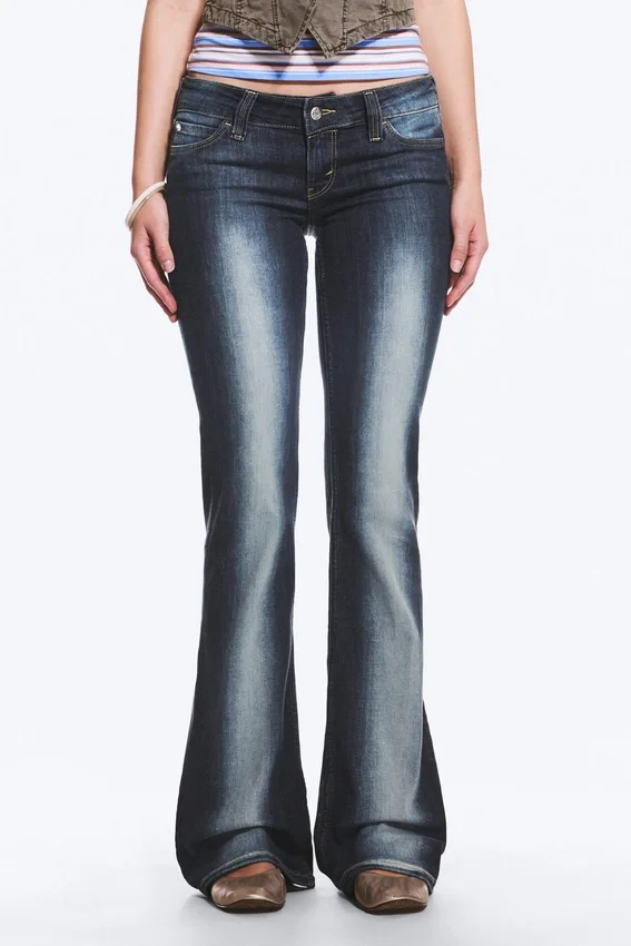 Booty Bei Low Rise Skinny Bootcut Jeans – Blue Spray – Dark Blue | Cheap Monday Gb Booty Bei Low Rise Skinny Bootcut Jeans – Blue Spray – Dark Blue | Cheap Monday Gb