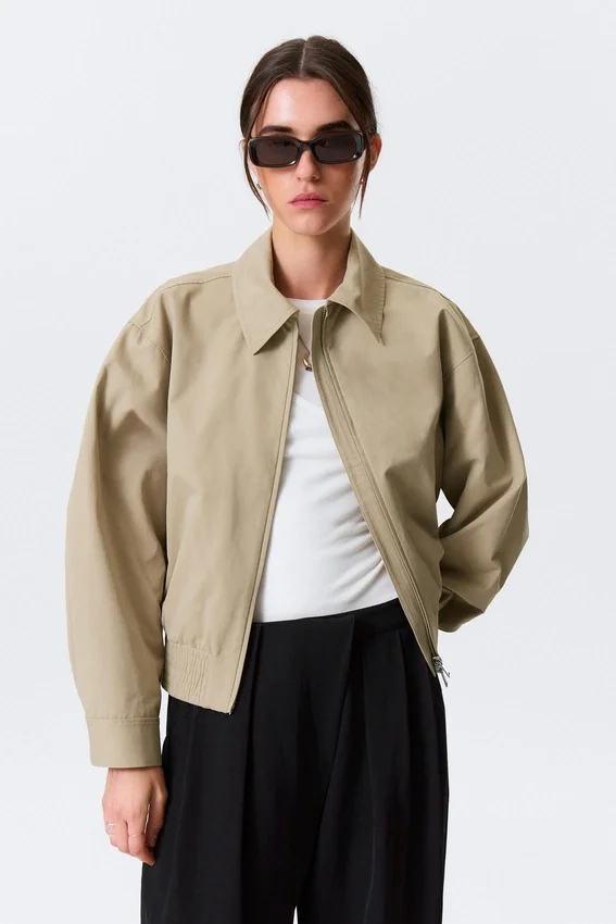 Boxy Cotton Zip Jacket – Beige Boxy Cotton Zip Jacket – Beige