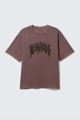 Boxy Graphic T-Shirt – Dark Red