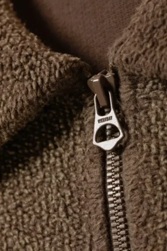Boxy Half-Zip Fleece Sweatshirt – Washed Dark Brown