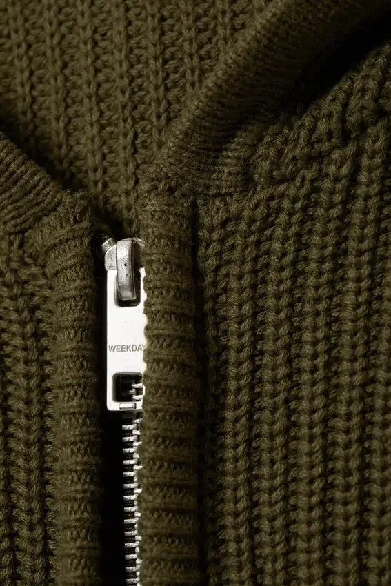 Boxy Knitted Hoodie – Dark Khaki Green Boxy Knitted Hoodie – Dark Khaki Green