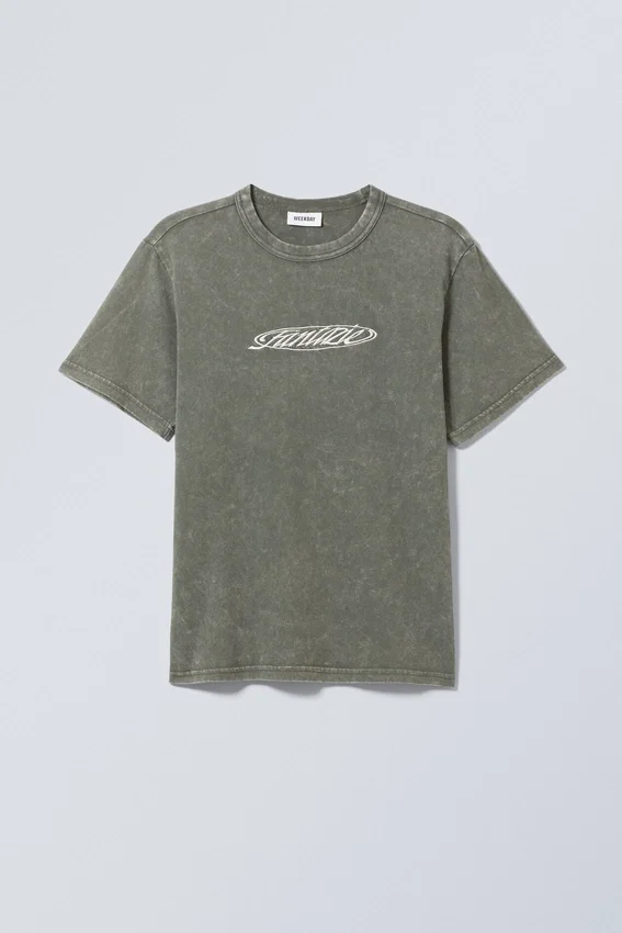 Boxy Lightweight Graphic T-Shirt – Fantazie Boxy Lightweight Graphic T-Shirt – Fantazie
