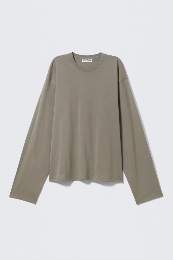 Boxy Long Sleeve T-Shirt – Grey Boxy Long Sleeve T-Shirt – Grey